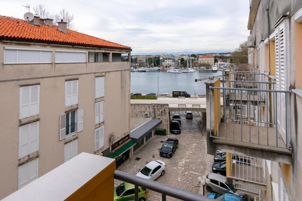 Apartament By The Sea - 19500 Zadar