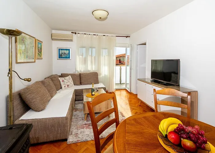Apartments By The Sea Zadar - 19500